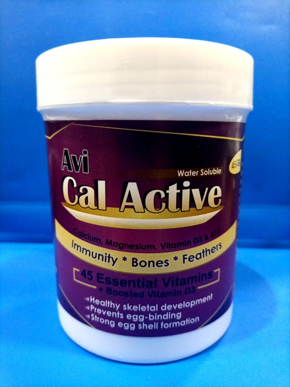 Benefits 

 Avi Cal Active is a large spectrum supplement containing 

 Calcium Vitamins, Minerals & Amino Acids for birds. This 

 This supplement is specifically formulated for s