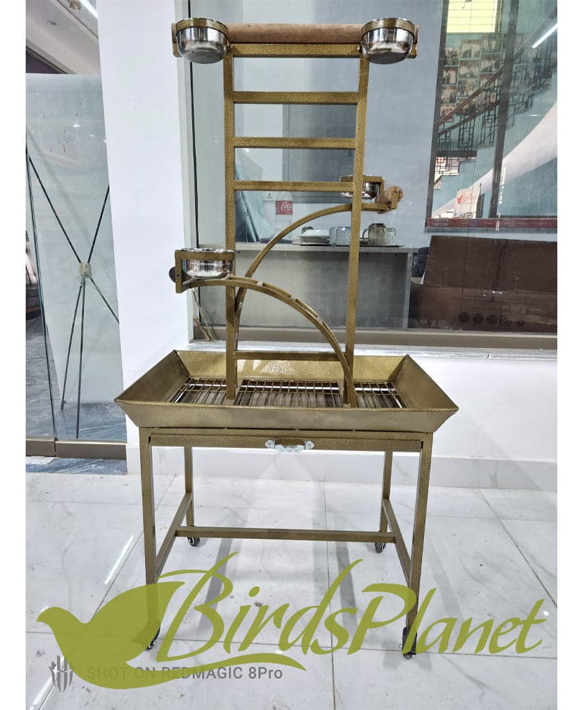 This stand is very beautiful as you can see in attached pictures. Brand New stand We manufacture after every 5 days so all stock are freshly painted with powder coating work. Belie
