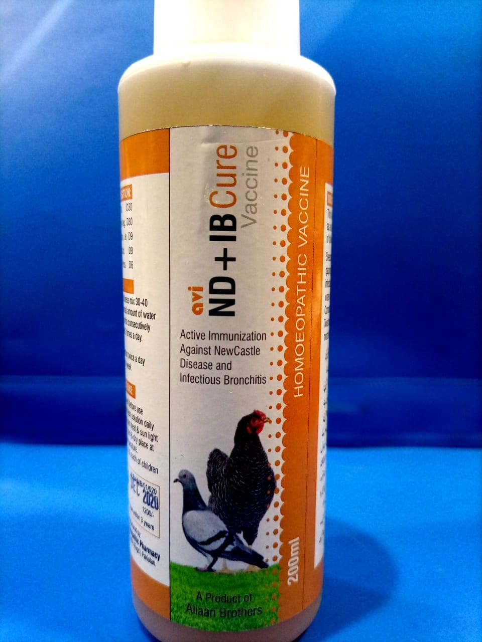 Active immunization Against Newcastle Disease and Infection Bronchitis.

 Indications : This Vaccine is recommended as an aid in the prevention of following infection.

 Sneezing, 