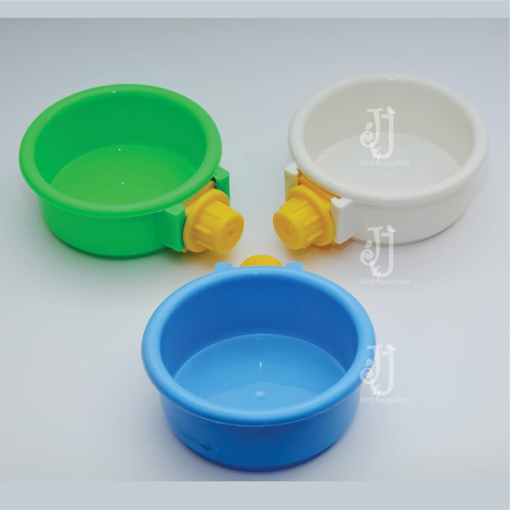 For Birds, Cats, Dogs, Rabbits, Ferrets & many other small Aminals.

 Removeable Food and Water Bowl.

 Fits all wire cages.

 Easy to clean.

 Small: 5 oz 

 Large: 10 oz