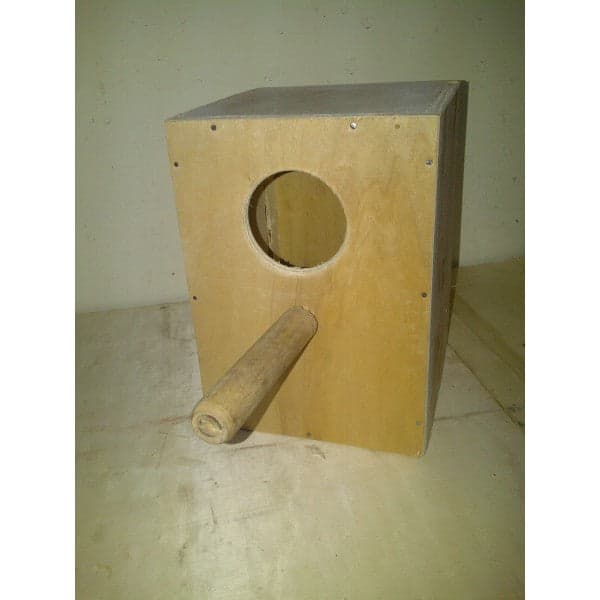 Solid Wood Breeding Box for Cockatiel Parrot

 Very fine breeding boxes with Concave.

 Size:

 Height: 12"

 Width: 9"

 Depth: 9"