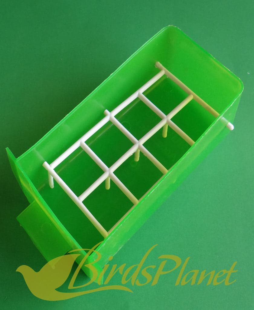 Feed Bowl with Grill

 Color (Green and White)